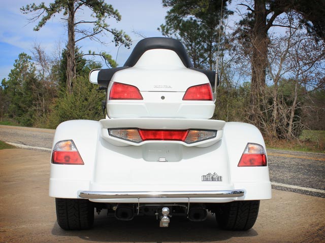 Photo of Spoiler for GL 1800 Adventure IRS