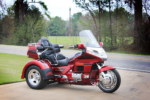 Gl1500 trike online