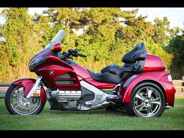 Motor deals trike razor