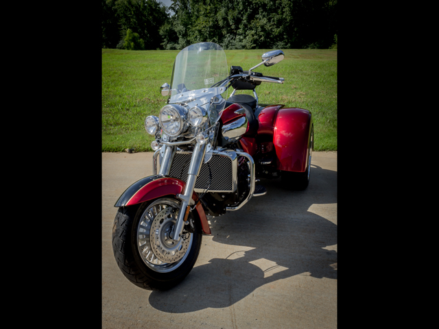 Photo of Triumph Rocket Trike with IRS
