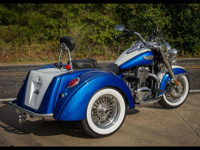 Photo of Triumph Thunderbird LT Trike with IRS